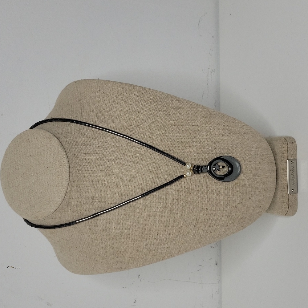 Hematite necklace with clasp